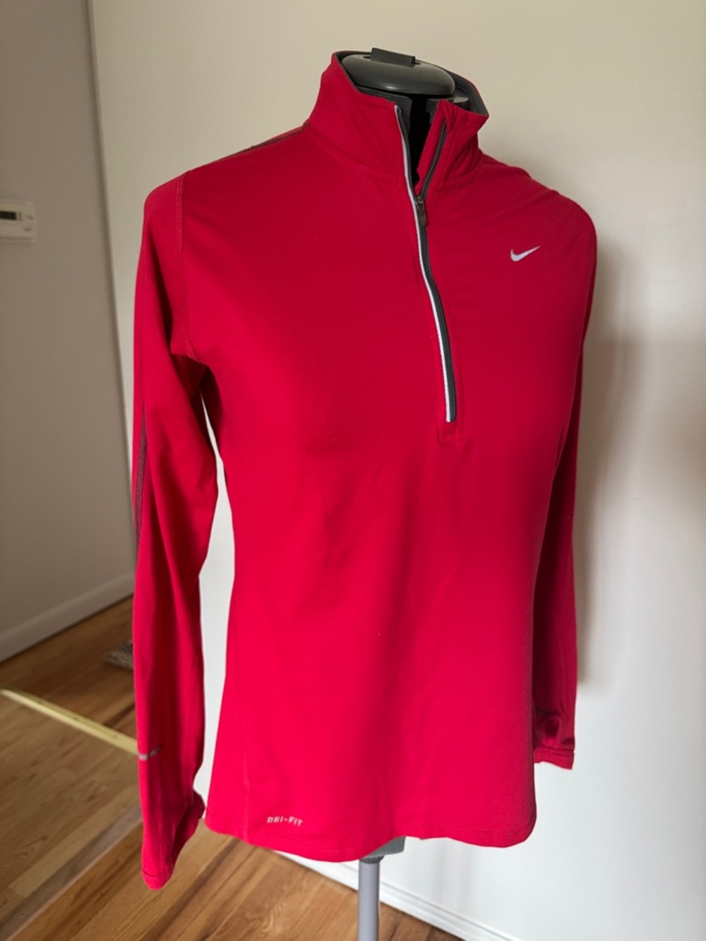 Nike Running 2 Shirt Bundle Red & Ice Blue Long-Sleeve Quarter-Zip Training Top